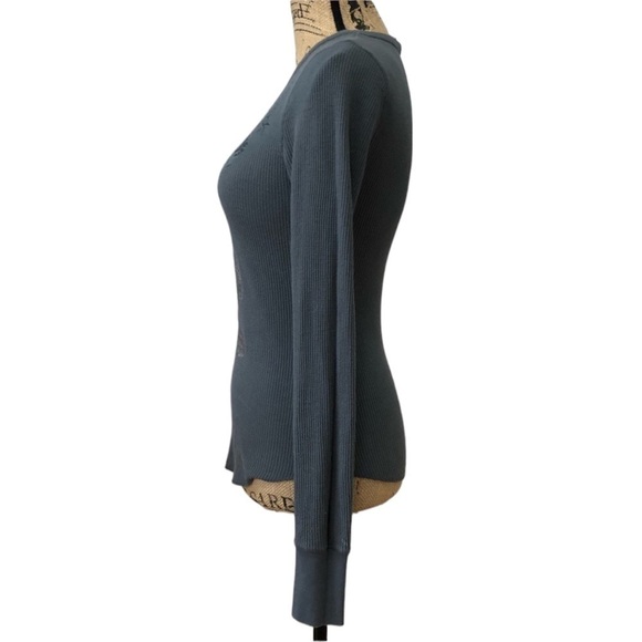 Disney Mickey Mouse Thermal Graphic HTF Print Grey and Silver Medium - Picture 3 of 7